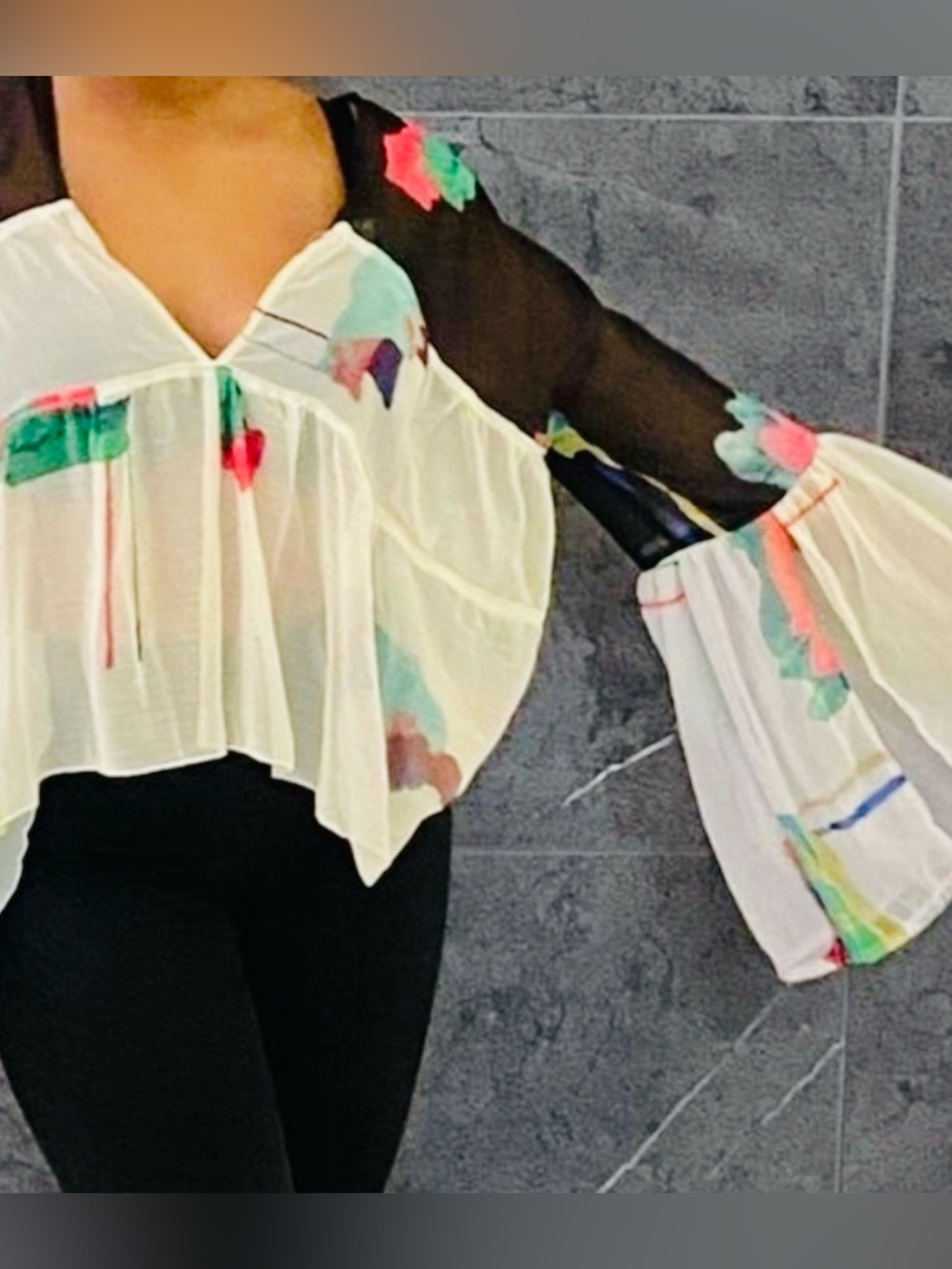 Rose & Grey Sheer Boho Multicolor Blouse Top Abstract Print Flared Sleeve L NWT